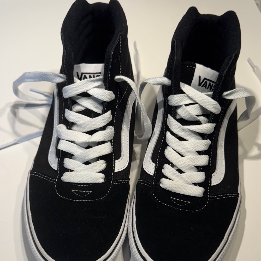 Vans Classic Black and White High-Tops